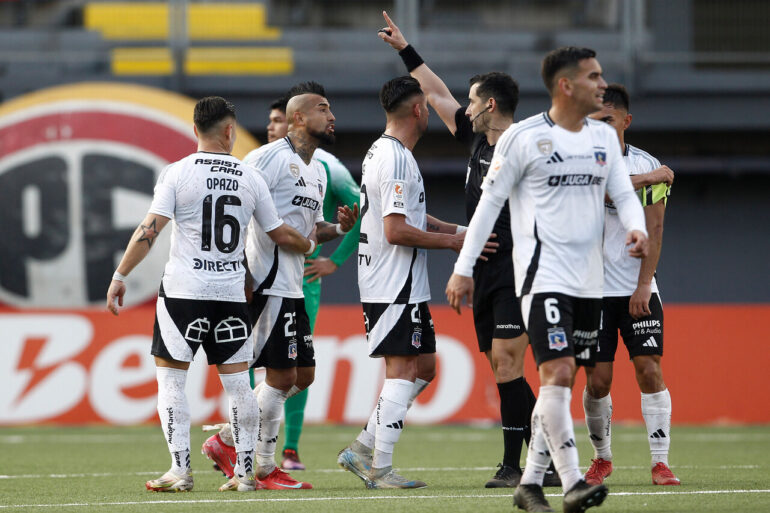 Colo Colo vs Audax Italiano