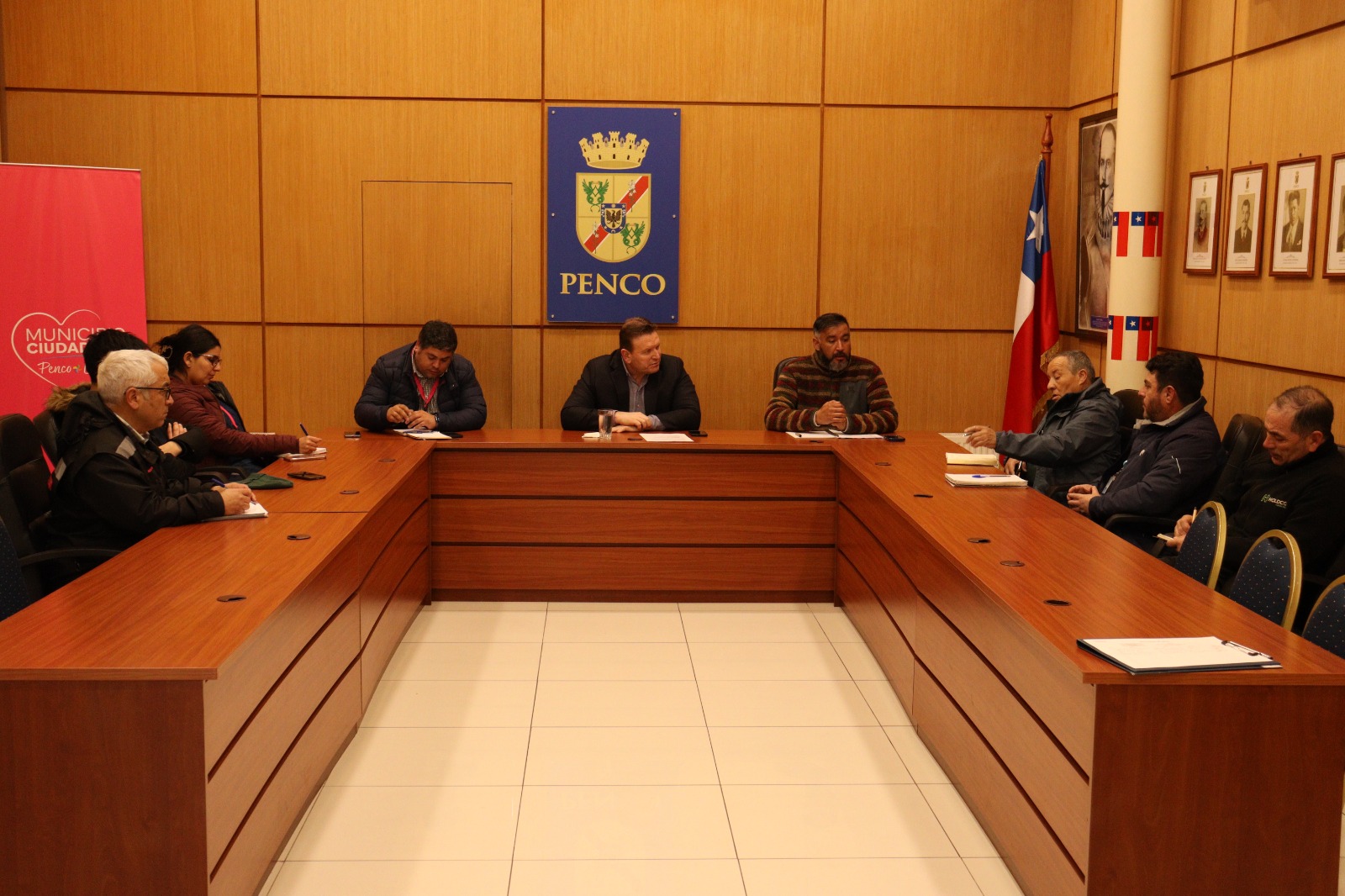 Autoridades Penco retiro Cables en desuso