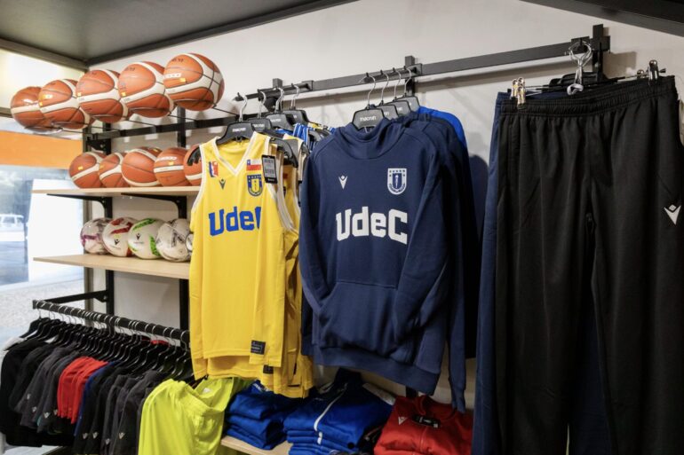 Tienda Universidad de Concepción Poleron UdeC