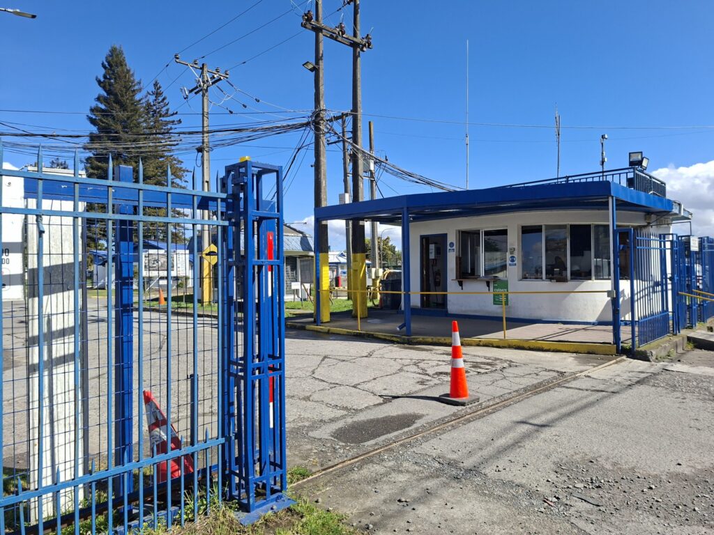 Entrada de planta La Mochita de Essbio | Foto: Sala de Prensa
