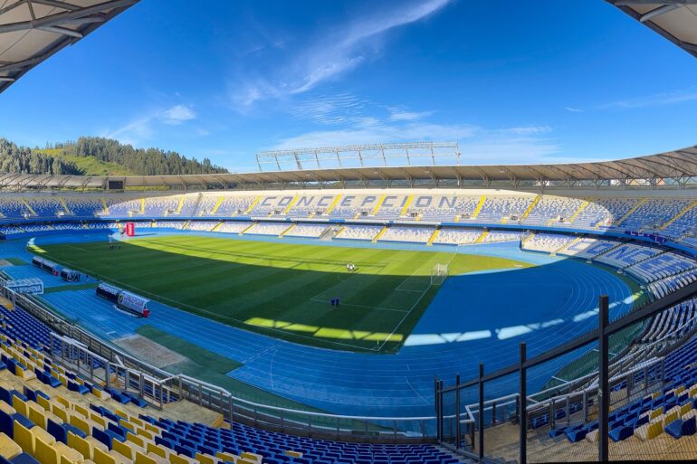 Estadio Ester Roa Rebolledo Concepción
