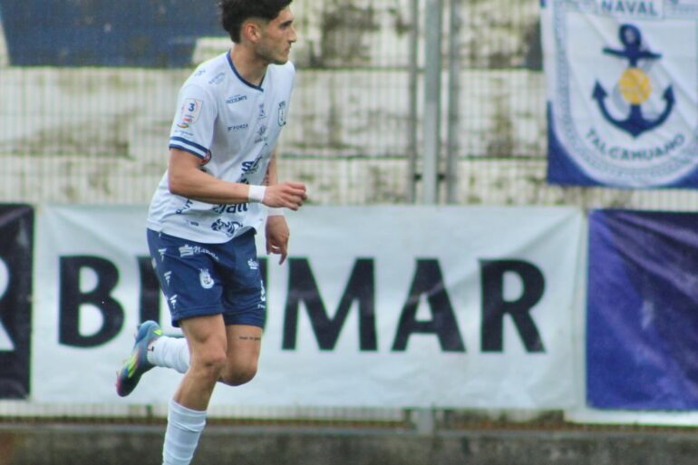 Naval 2-1 Quintero Unido