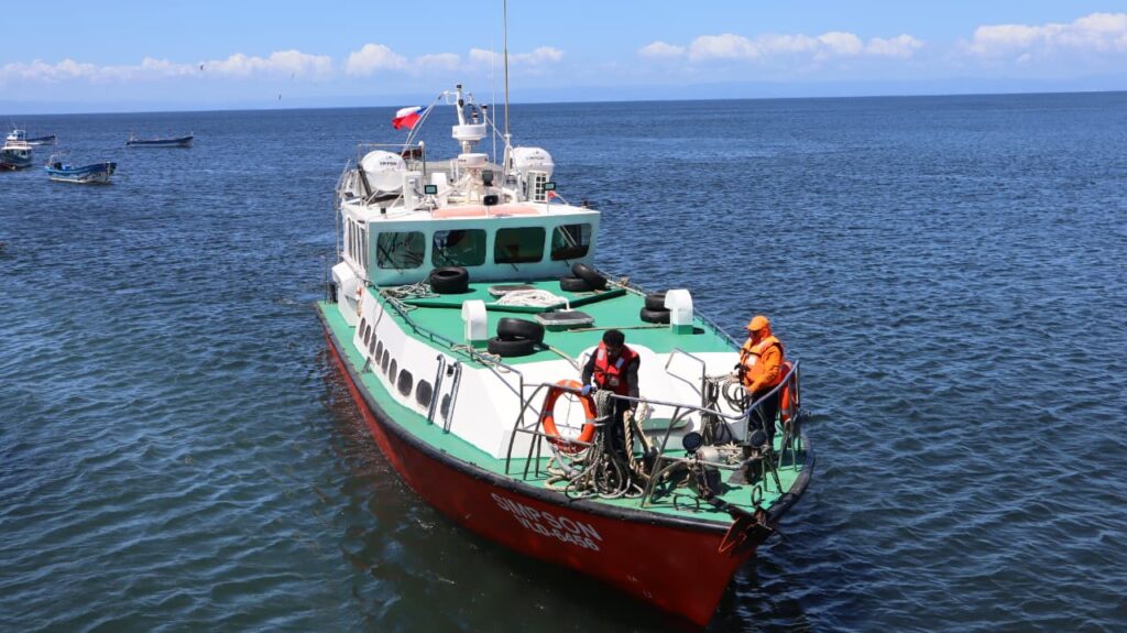 Barco isla Santa María