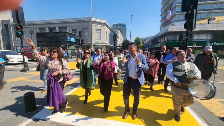 Marcha alcalde de Lota