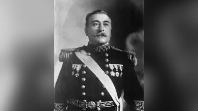 Almirante Arturo Fernández Vial