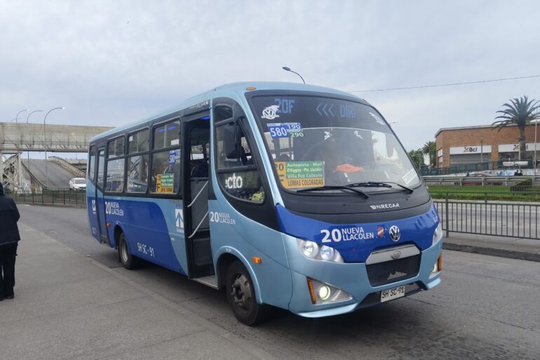 Bus línea 20 Nueva Llacolén