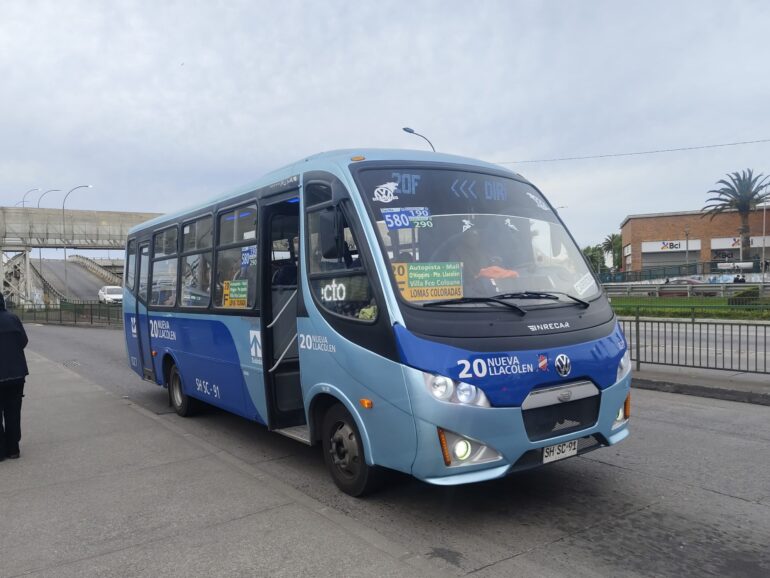 Bus línea 20 Nueva Llacolén