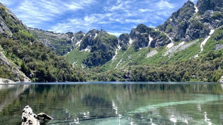 Laguna Pirquinco Alto Biobío