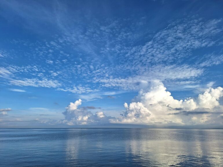 Nubes sobre el Océano Austral | Foto: Departamento de Geofísica