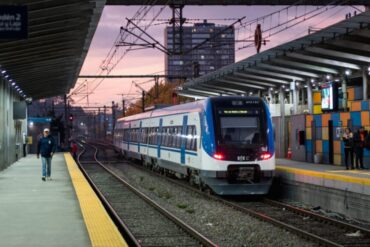 Transporte ferroviario Biotrén Corto Laja