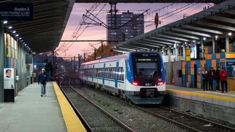 Transporte ferroviario Biotrén Corto Laja