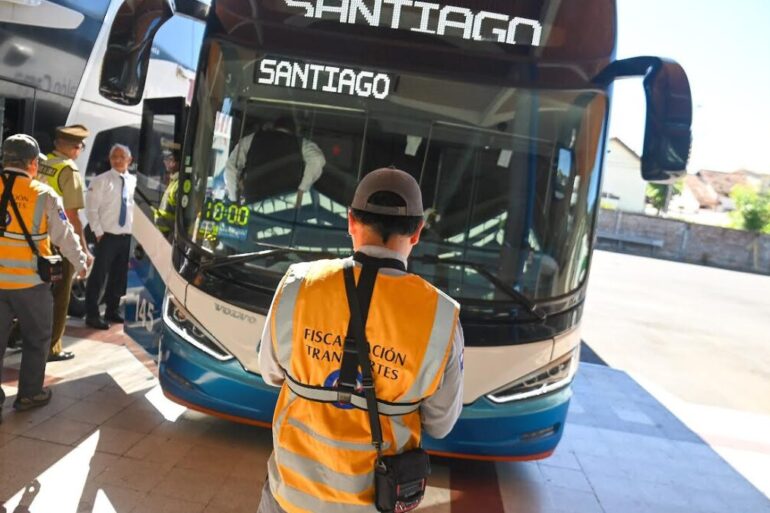 Fiscalización seremi Transportes Terminal Collao