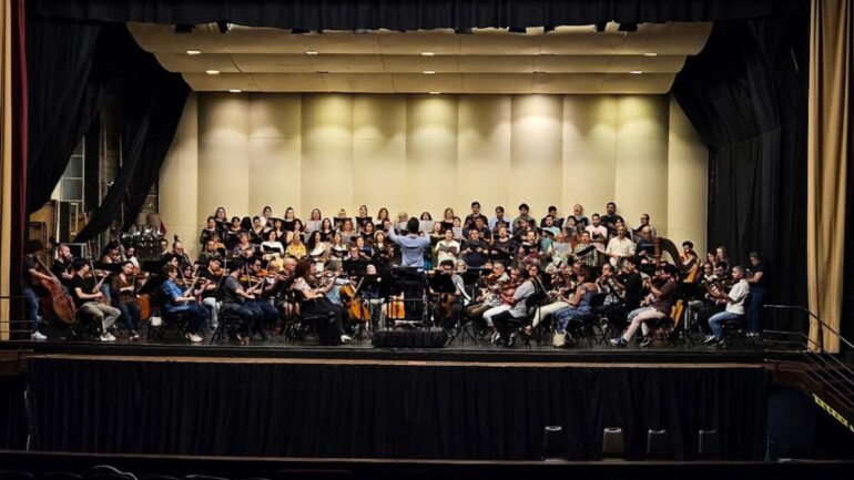 Orquesta sinfónica Corcudec