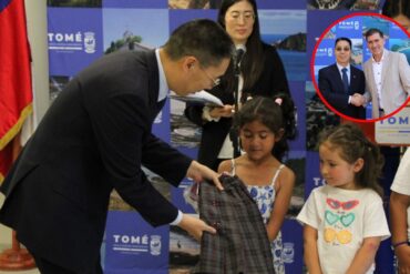 Embajador de China en Tomé regala uniformes
