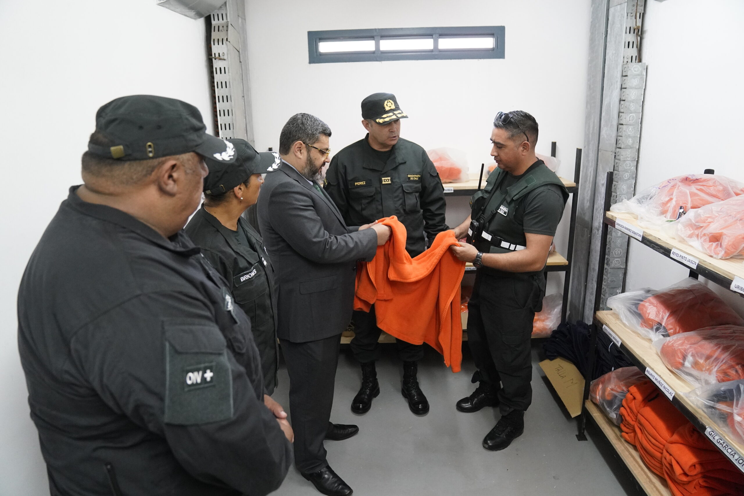 Gendarmería ropa reo