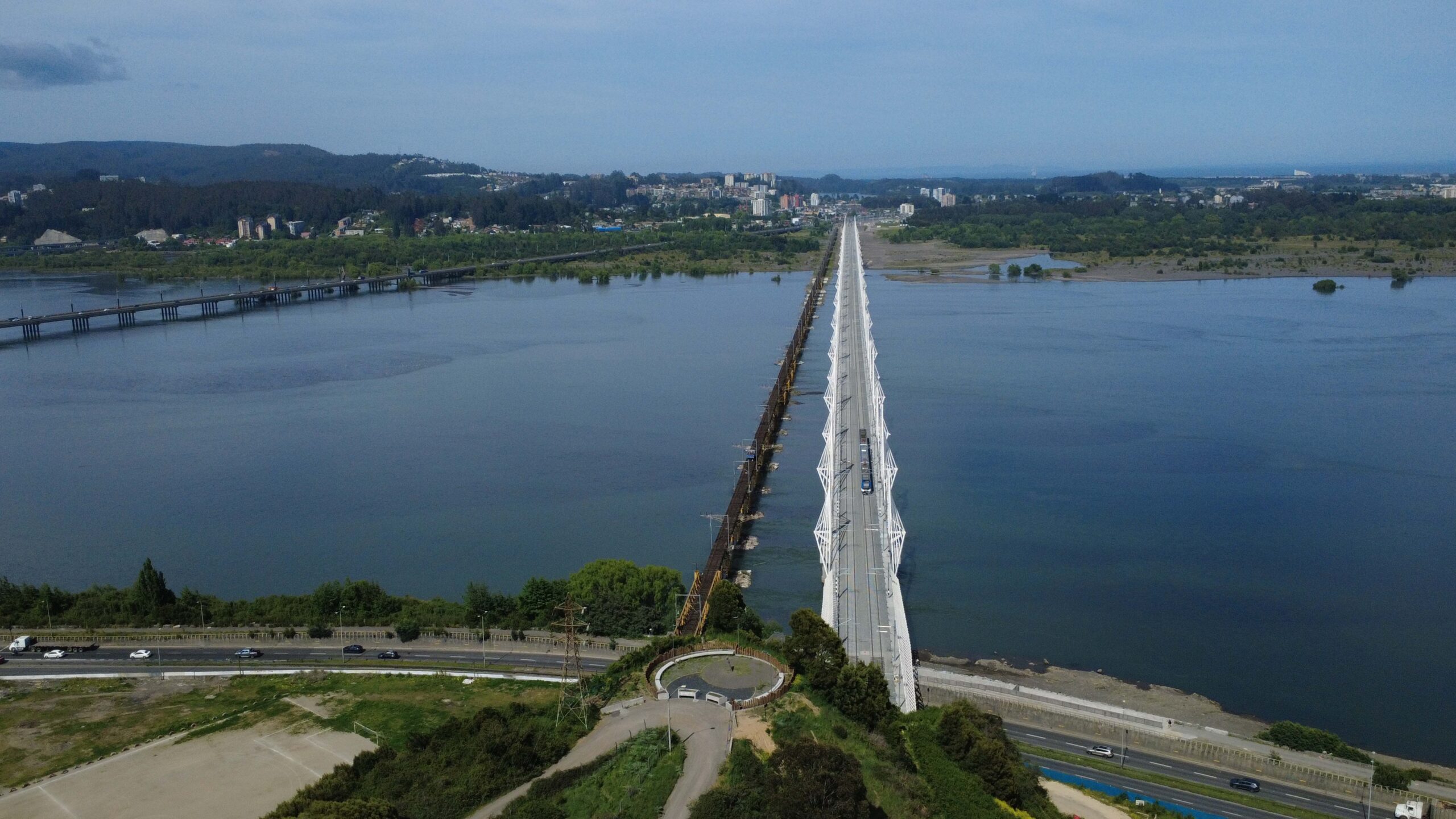 Nuevo Puente Ferroviario río Biobío