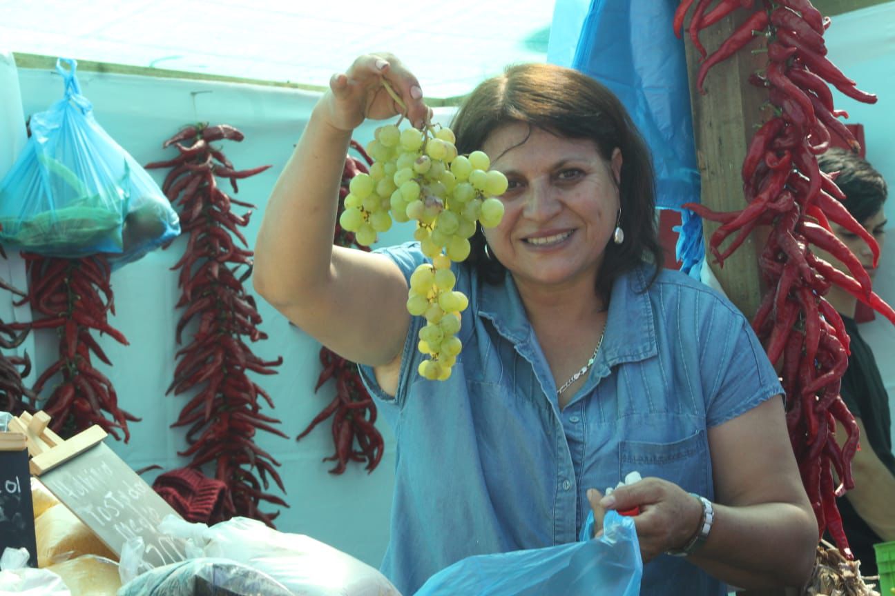 Muestra campesina frutas