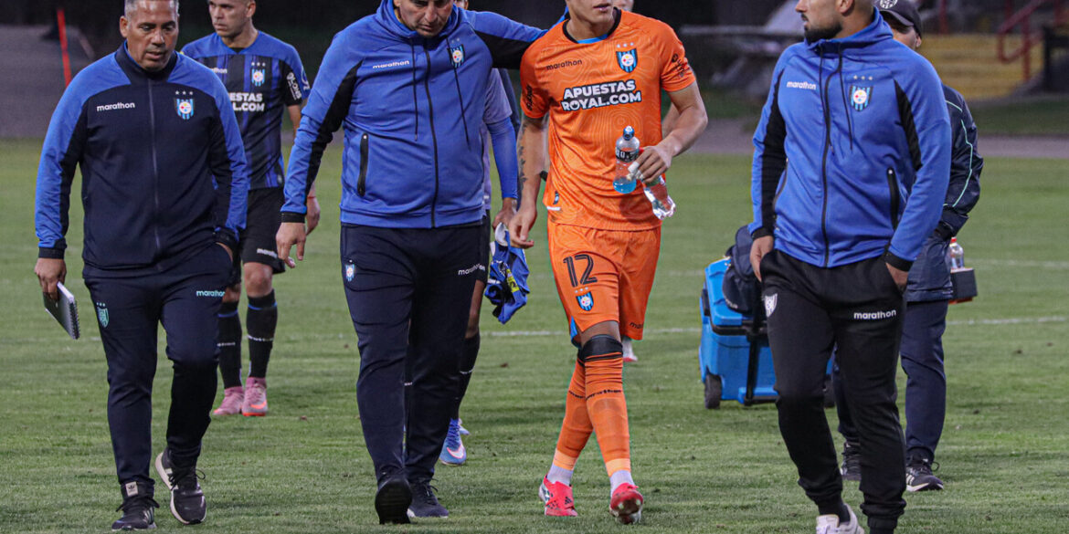 Huachipato no encuentra su rumbo y registró una nueva derrota en torneos nacionales | Foto: Rodrigo Fuica | Agencia UNO