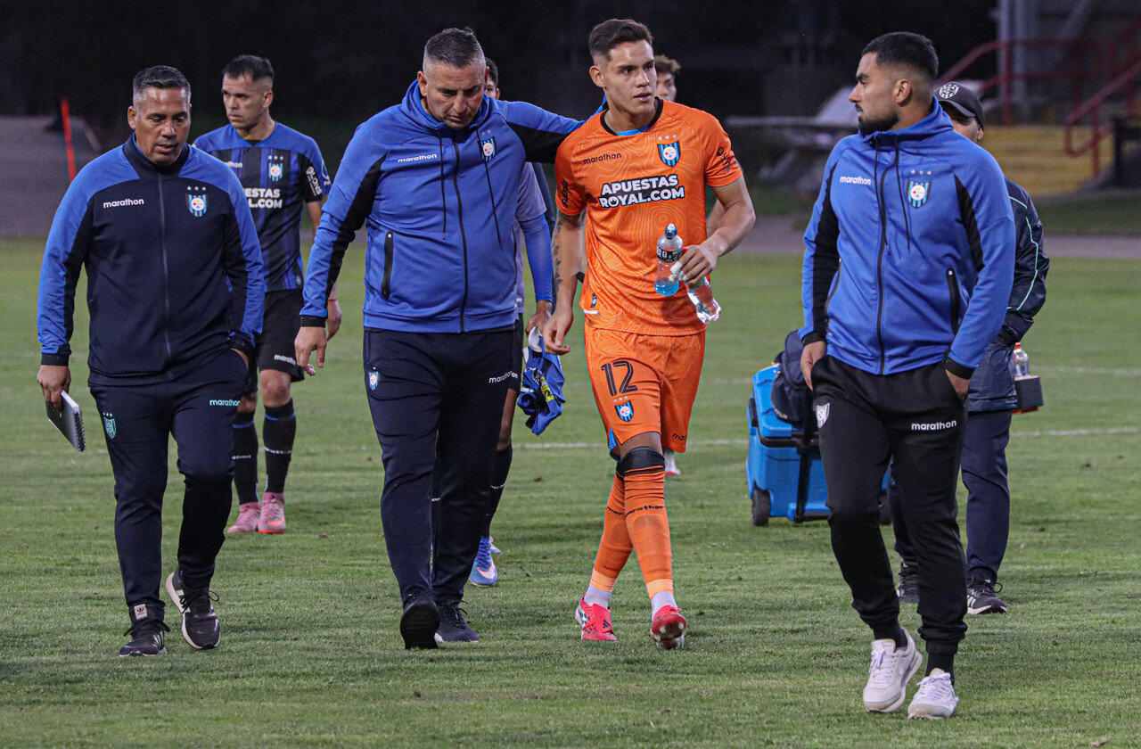 Huachipato no encuentra su rumbo y registró una nueva derrota en torneos nacionales | Foto: Rodrigo Fuica | Agencia UNO