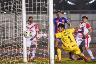 Iberia de Los Ángeles 2-2 Deportes Valdivia Tercera División B