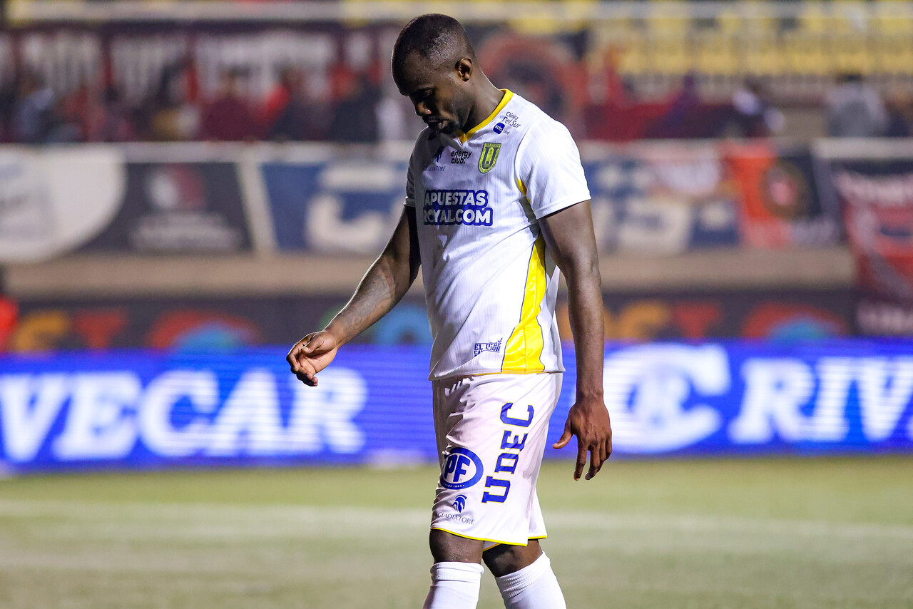 Cecilio Waterman regresó a la UdeC para convertirse en la carta segura de gol forero y solo lleva 1 gol en 8 partidos disputados | Foto: Mauricio Toro, Agencia UNO