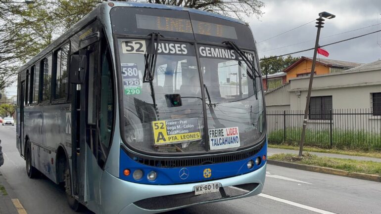 Bus línea 52 Buses Géminis Sur