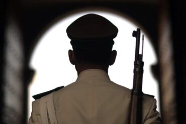 Carabinero guardia de Palacio