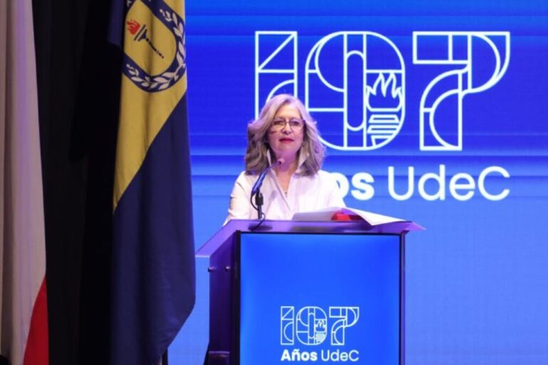Jacqueline Sepúlveda rectora Universidad de Concepción
