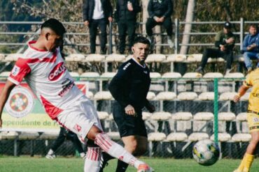 República Independiente de Hualqui 1-3 Deportes Valdivia Tercera División B 2026