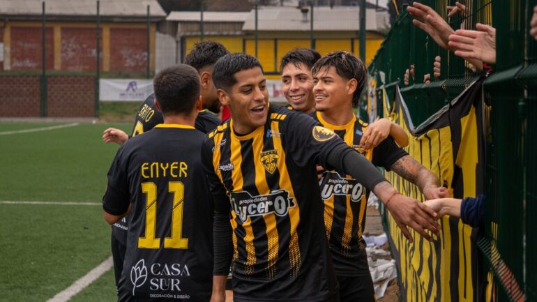 Nacimiento CDSC 2-4 Fernández Vial Tercera División B 2026