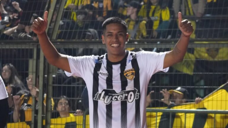 Iberia Los Ángeles 0-2 Fernández Vial Tercera División B 2026