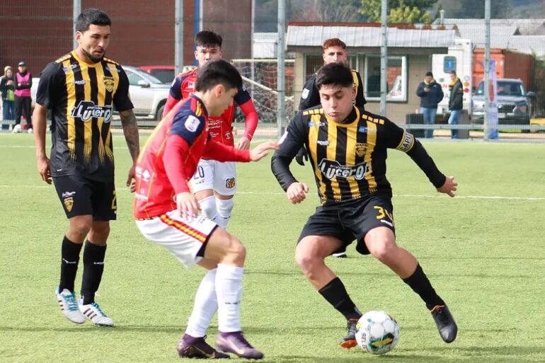 Fernández Vial 1-1 Vicente Pérez Rosales Tercera División B 2026