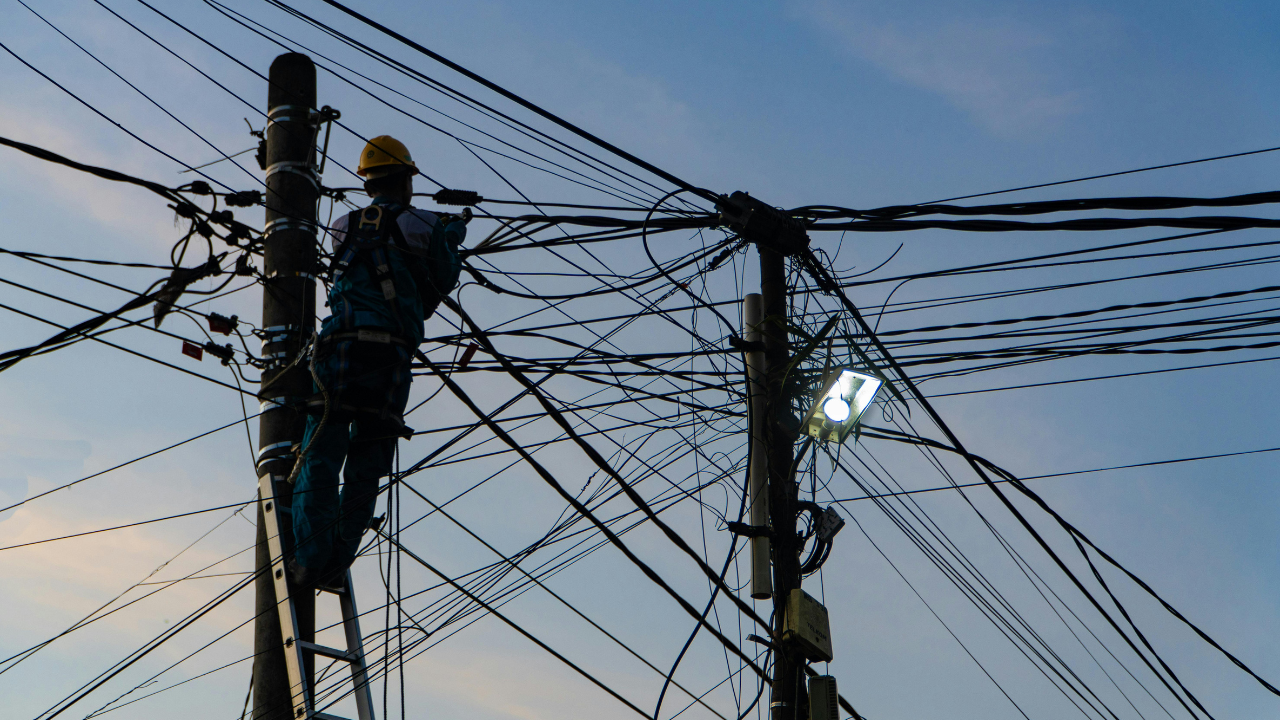 conexiones eléctricas ilegales